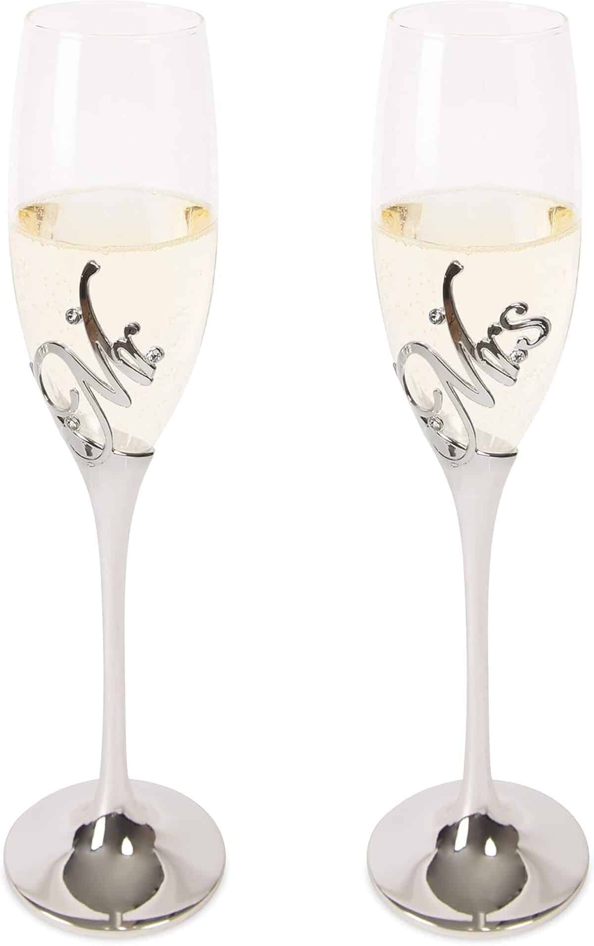 Avis sur l'ensemble de flûtes à champagne Mr.  & Mrs.  de Pavilion Gift company