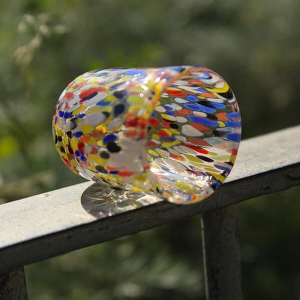Découvrez l'élégance multicolore des verres à liqueur Gocce di Murano : une fusion parfaite d'artisanat italien et de style moderne pour sublimer vos dégustations.