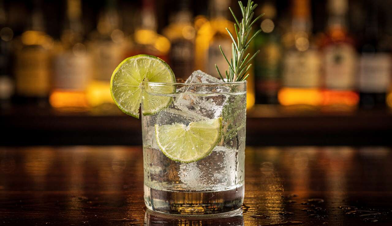 Gin tonic : le classique ind&eacute;modable