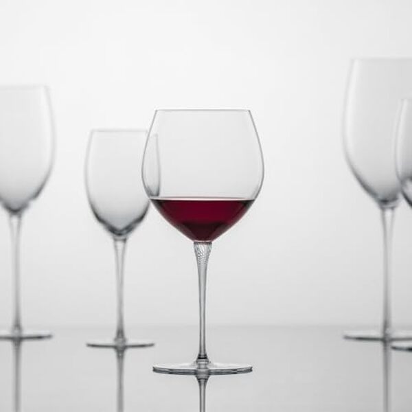 Découvrez nos avis complets sur les verres à vin Zwiesel Glas Highness faits main : qualité, durabilité et élégance pour vos dégustations. 