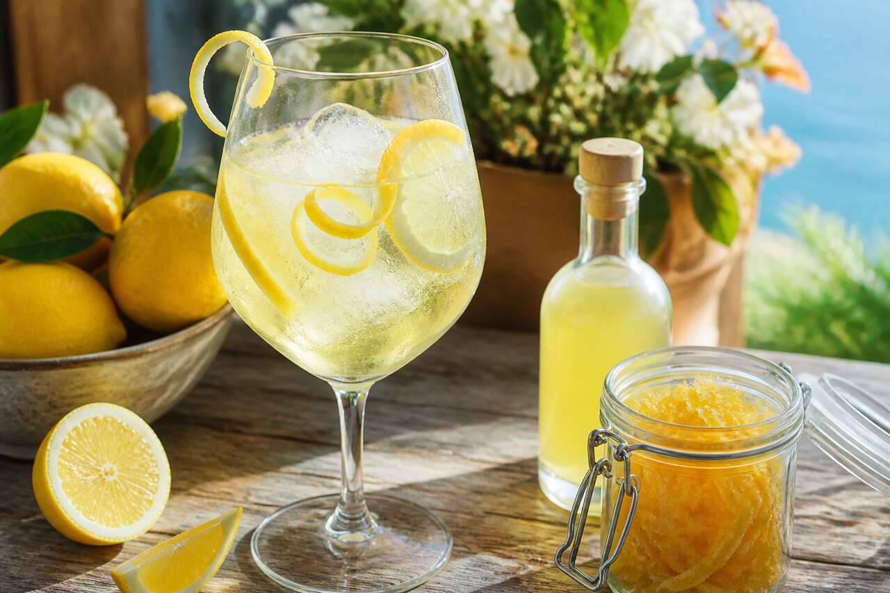 Recette du Limoncello Spritz : le cocktail rafraîchissant de l'été
