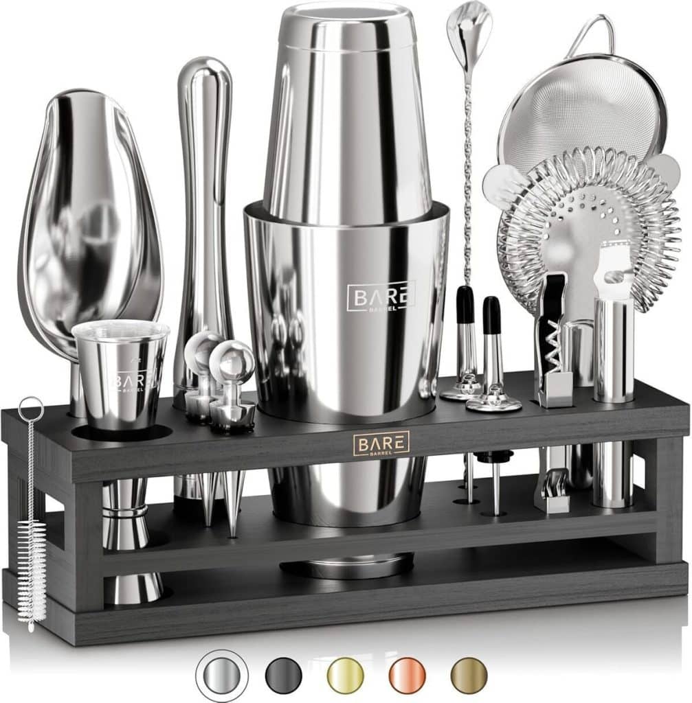 Test : kit de fabrication de cocktails Bare Barrel 16 pièces avec shaker Boston